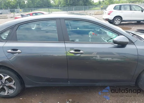 2021 Kia Forte Fe/Lxs from USA, damaged, VIN 3KPF24AD1ME372649